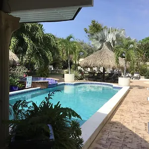 https://bananas-apartments.comcaribbean.com